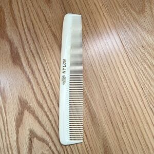 Dupont Nylon ivory hair comb.